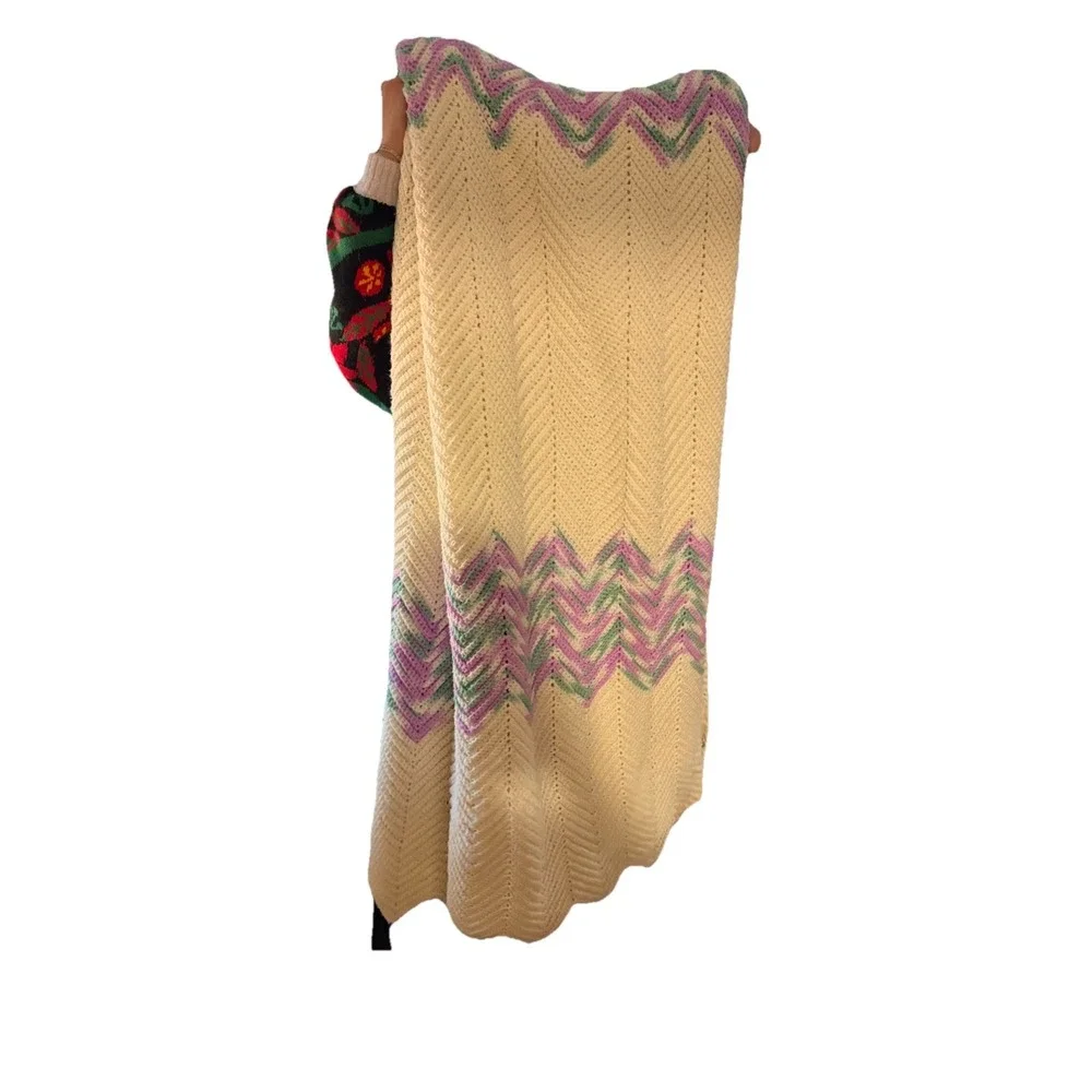 Gorgeous Huge Granny Blanket 88x76